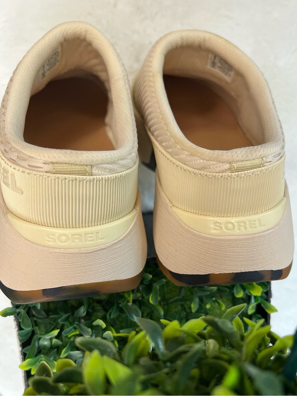 SOREL Kinetic Impact II Mule Sneakers Honey White Ceramic Size 9 - Picture 10 of 16